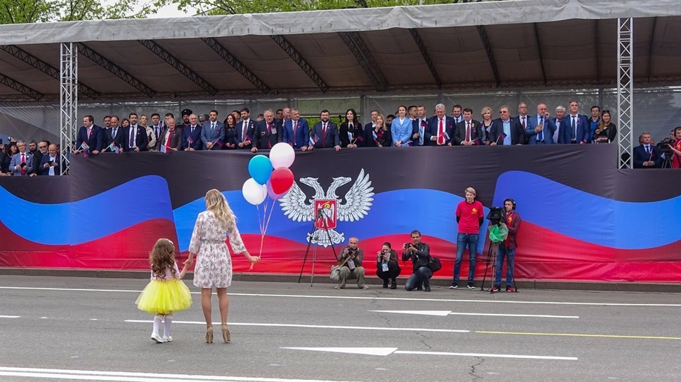 Черноморские казаки на праздновании юбилея Донецкой Народной Республики