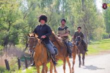 черноморские казаки юбилейного Конного перехода в Первомайском районе