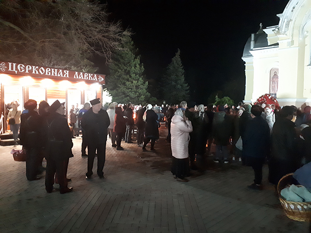 На Пасху казаки-черноморцы Феодосии приняли участие в охране общественного порядка
