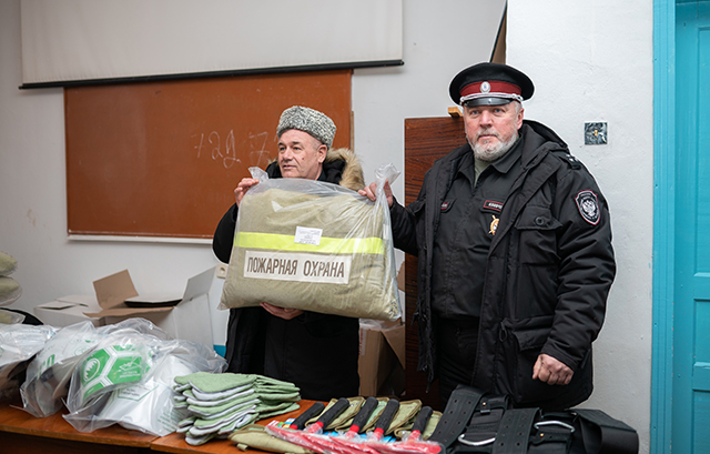 В Крыму для казаков-огнеборцев прошли занятия по пожарной безопасности
