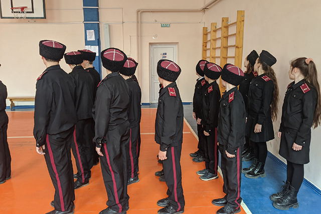 Джанкойские казачата начали подготовку к Параду Победы