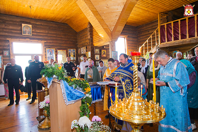 Казаки-черноморцы дружно отметили особо почитаемый праздник Покрова Пресвятой Богородицы
