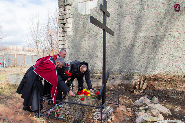 Черноморские казаки почтили память погибшего брата казака