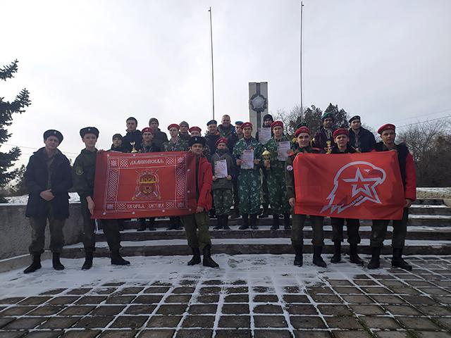 Воспитанники «Джанкойской казачьей заставы» приняли участие в соревнованиях по стрельбе