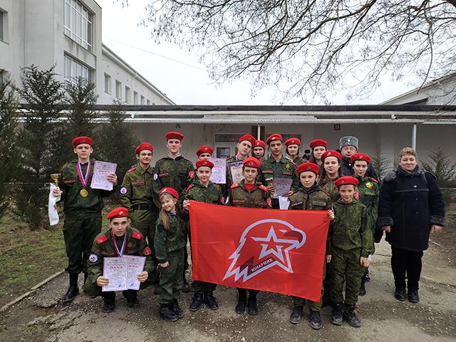  Воспитанники "Джанкойской  казачьей заставы" приняли участие в военно-спортивных состязаниях