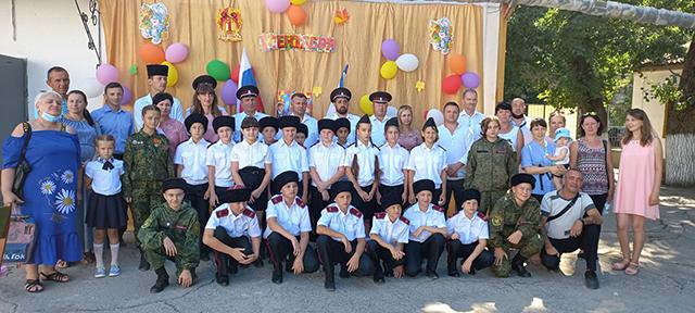 В Джанкое открылся первый кадетский казачий класс