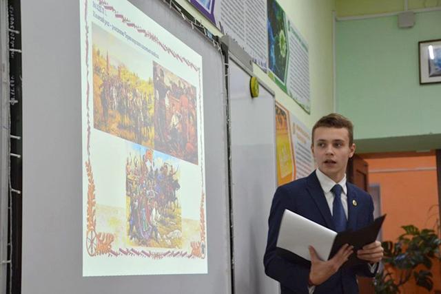 Кандидат в казаки ХКО «Витязь» на городском конкурсе защитил свой проект по истории Черноморского казачьего войска