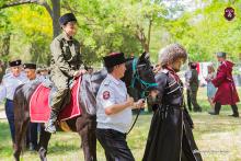 Крымские казаки провели обряд "Посажение на коня"