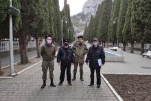 Черноморские казаки совместно с полицией патрулируют Ялту   