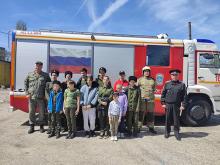 Казачата ВПК «Грифон» побывали на экскурсии в пожарно-спасательной части 